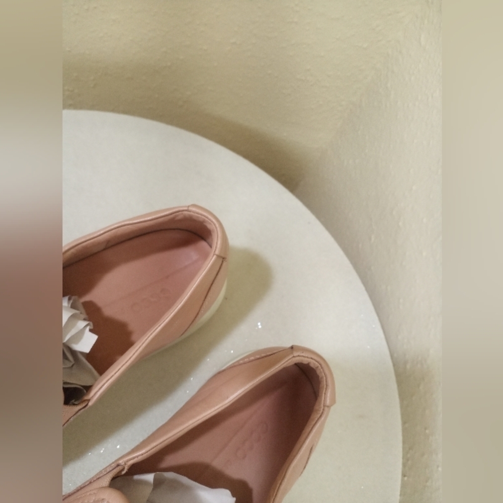Ecco Women's Blush Woven Slip-On Sneakers - Picture 2 of 9